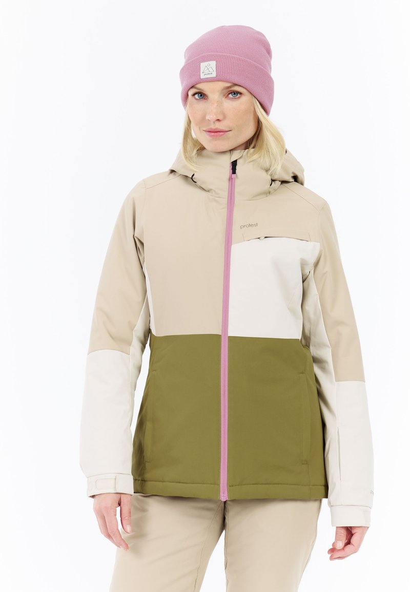 Kleurijke damesjas met een beige, groene en witte colorblockontwerp en een roze rits, voorzien van een capuchon en een ritszak.