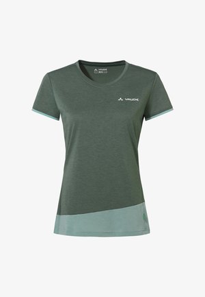 Groen dames t-shirt met korte mouwen, lichtere groene diagonale zoom, ronde halslijn en een "Vaude" logo op de borst.