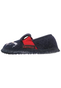 Marineblaue Filzschuhe mit rotem elastischen Akzent und Logo. Niedriges Profil, runde Form, weiche Textur und strukturiere Gummisohle für guten Halt.