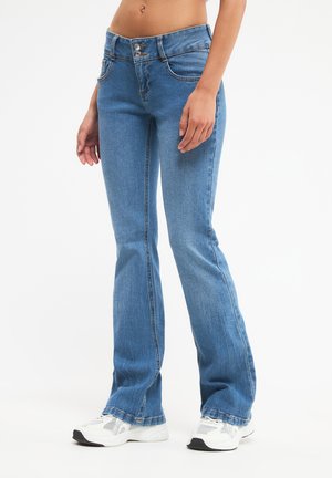 Terranova Jeans a zampa - blu denim scuro