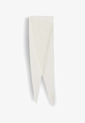 Gefaltetes weißes gestricktes Stirnband mit spitzen Enden, vor einem schlichten weißen Hintergrund dargestellt.