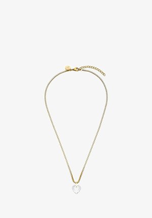 Goldfarbener Halsreif mit einer zarten Kette und einem klaren Herzanhänger. Besitzt kleine klare Steine entlang der Kette für zusätzliche Details.