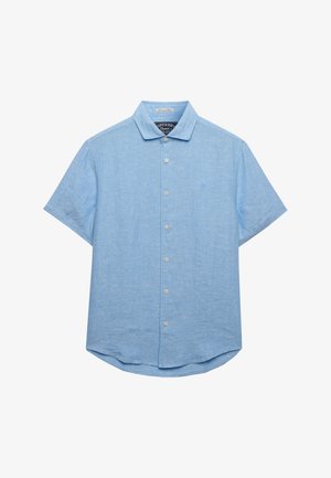 Chemise bleu clair à manches courtes avec col classique, sept boutons sur le devant, et texture subtile dans le tissu.
