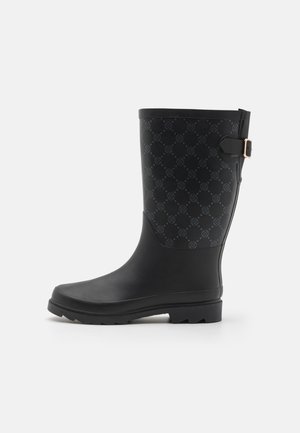 Zwarte rubberen regenlaars met een glanzende afwerking, voorzien van een reliëfpatroon, een accent met een zijgesp en een gestructureerde zool.