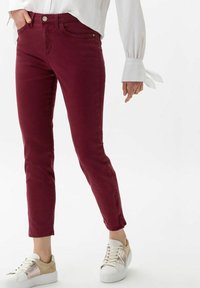 BRAX Jeans slim fit - bordeaux