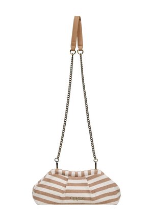 Gestreepte stoffen handtas met een afgeronde vorm, voorzien van beige en witte strepen, een kettinghengsel en een gestructureerde afwerking. Accentuated met een logo.