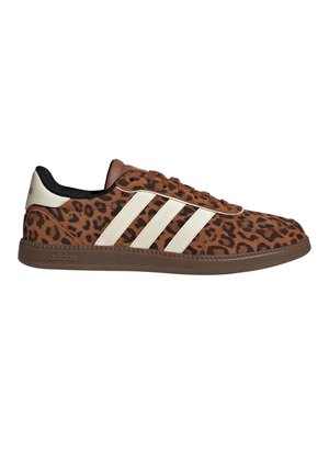 adidas Sportswear, ADIDAS SPORTSWEAR BREAKNET SLEEK SHOES - Sneaker low - dusky bronze   cream white   gum