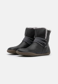 Camper PEU CAMI - Vinterstövlar - black