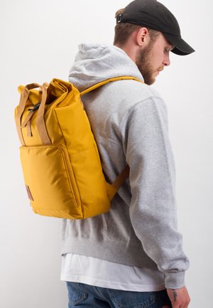 Manufaktur13 ROLL-TOP DAYPACK - Backpack - mustard