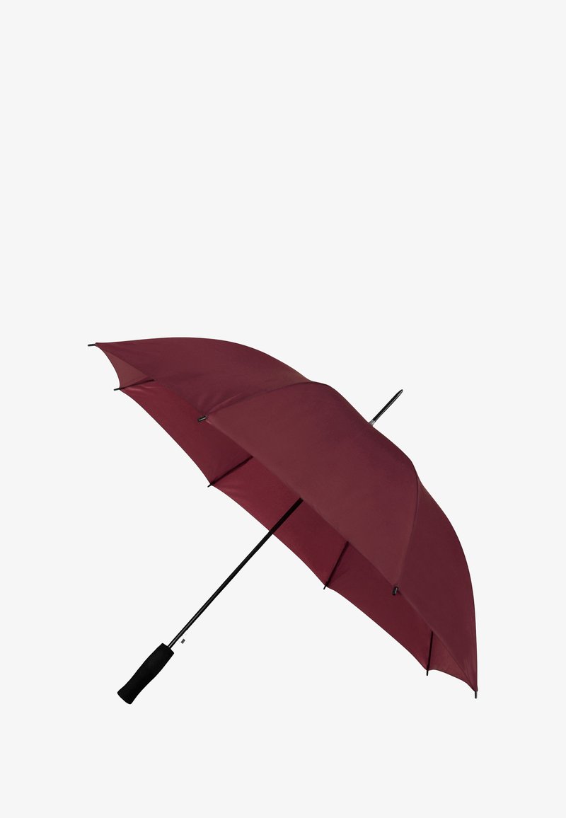 Bordeauxfarbene Regenschirm mit einer glatten Stoffoberfläche, schwarzem Metallrahmen und einem gebogenen schwarzen Griff, ausgestattet mit sechs Speichen für Unterstützung und Stabilität.