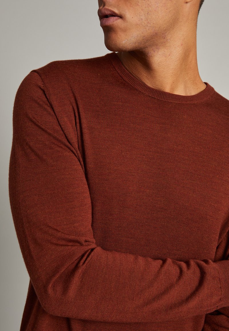 Herren Strickjacken | Matinique MARGRATE MERINO Strickpullover rust brown melange/braun - ES24906 Herren Strickjacken | Matinique MARGRATE MERINO Strickpullover rust brown melange/braun - ES24906
