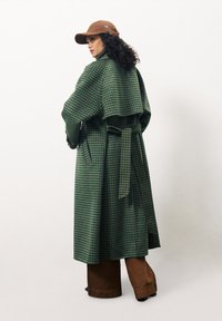 FRNCH ADELPHIA - Trenchcoat - vert foret