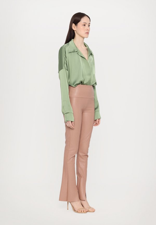 SUPER OVERSIZED BOYFRIEND SHIRT - Blouse3