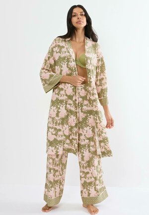 AURA SPOTLIGHT - Szlafrok