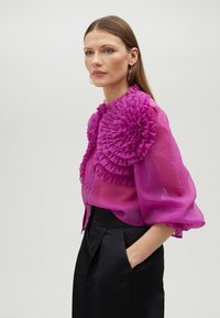 LOLA CASADEMUNT Blúzka so zapínaním na gombíky - fuchsia