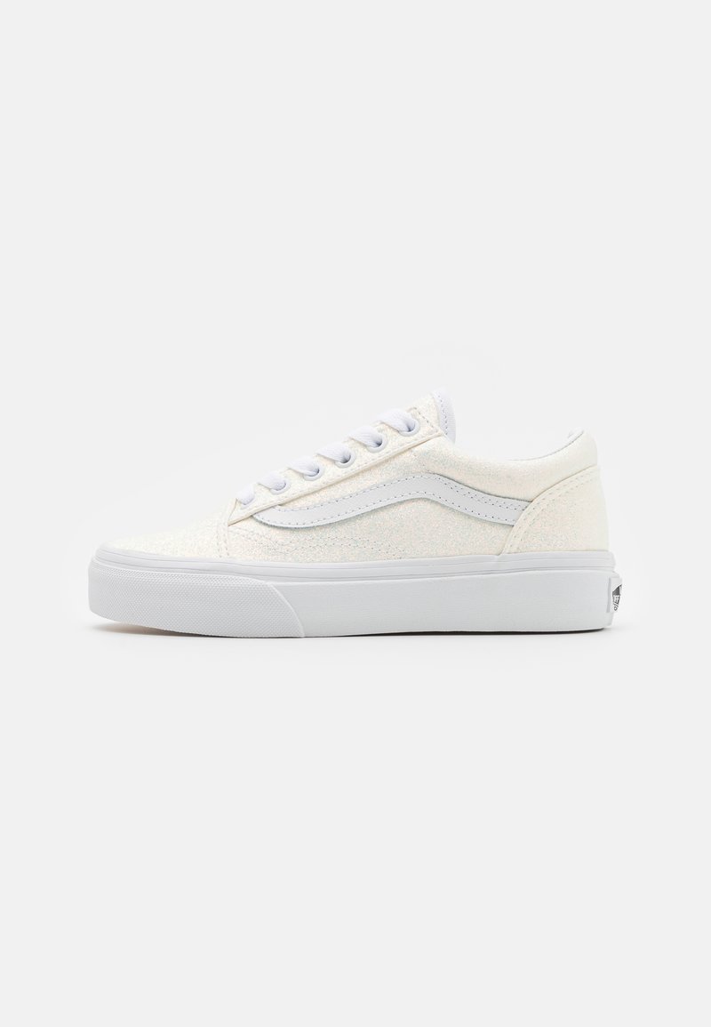 Sneakers low