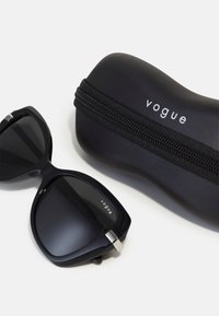 VOGUE Eyewear 0VO5479S - Akiniai nuo saulės - black