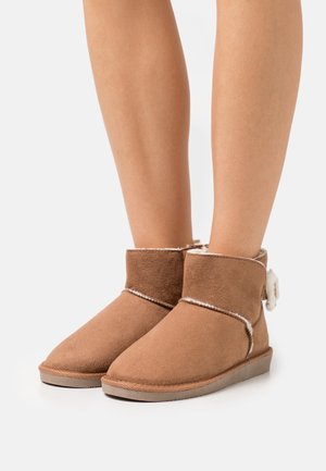 VMBECCA - Boots à talons - cognac