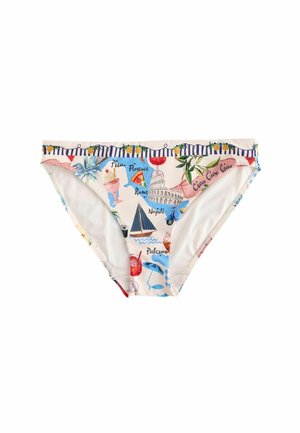Bas de bikini pour femme avec des imprimés colorés sur le thème de l’Italie comprenant des monuments, des boissons, un voilier et des noms de villes sur fond blanc.