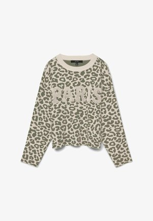 Pull en imprimé léopard dans des tons d'olive atténué et de crème. Présente le mot "PARIS" en lettres en relief. Encolure et poignets côtelés, design cropped.