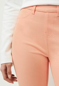 Next Jeans Skinny Fit - peach pink