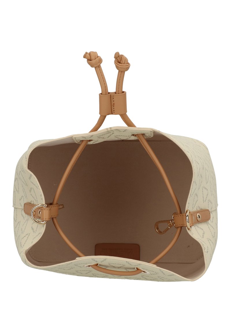 Beige Handtasche mit strukturiertem Äußeren, Lederakzenten und Zugbandverschluss. Das Innere ist mit einem hellen Stofffutter ausgestattet und hat keine Fächer.