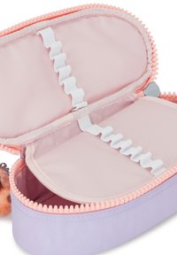 Kipling DUOBOX BTS - Penalhuse - endless lila combo