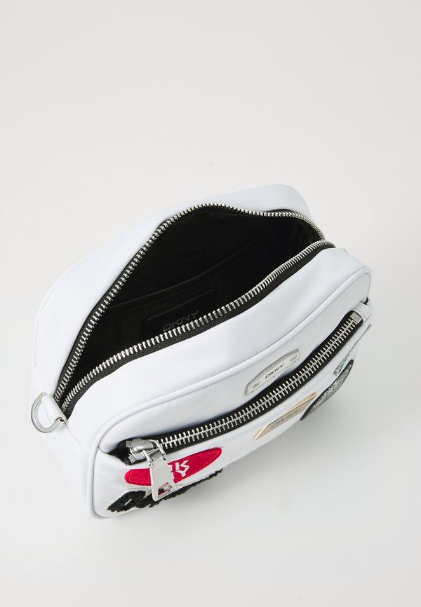 CAPSULE CAMERA BAG - Cross body bag3
