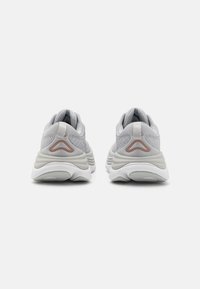 HOKA GAVIOTA 5 - Laufschuh Straße - harbor mist/rose gold