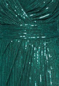 WAL G. PARTY SEQUIN DARLING DRESS - Îmbrăcăminte de ocazie - emerald green