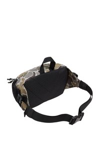 Borsa in tessuto mimetico con base nera testurizzata, tracolla regolabile e manico superiore per il trasporto. Presenta un meccanismo di chiusura sicura.