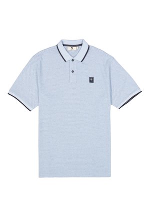 Lichtblauw poloshirt met korte mouwen met donkerrand aan de kraag en mouwranden, twee zwarte knopen en klein vierkant logo op de linkerborst.
