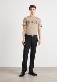 BOSS THINKING - Camiseta estampada - open brown