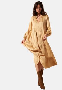 Non sélectionné, beige champagne