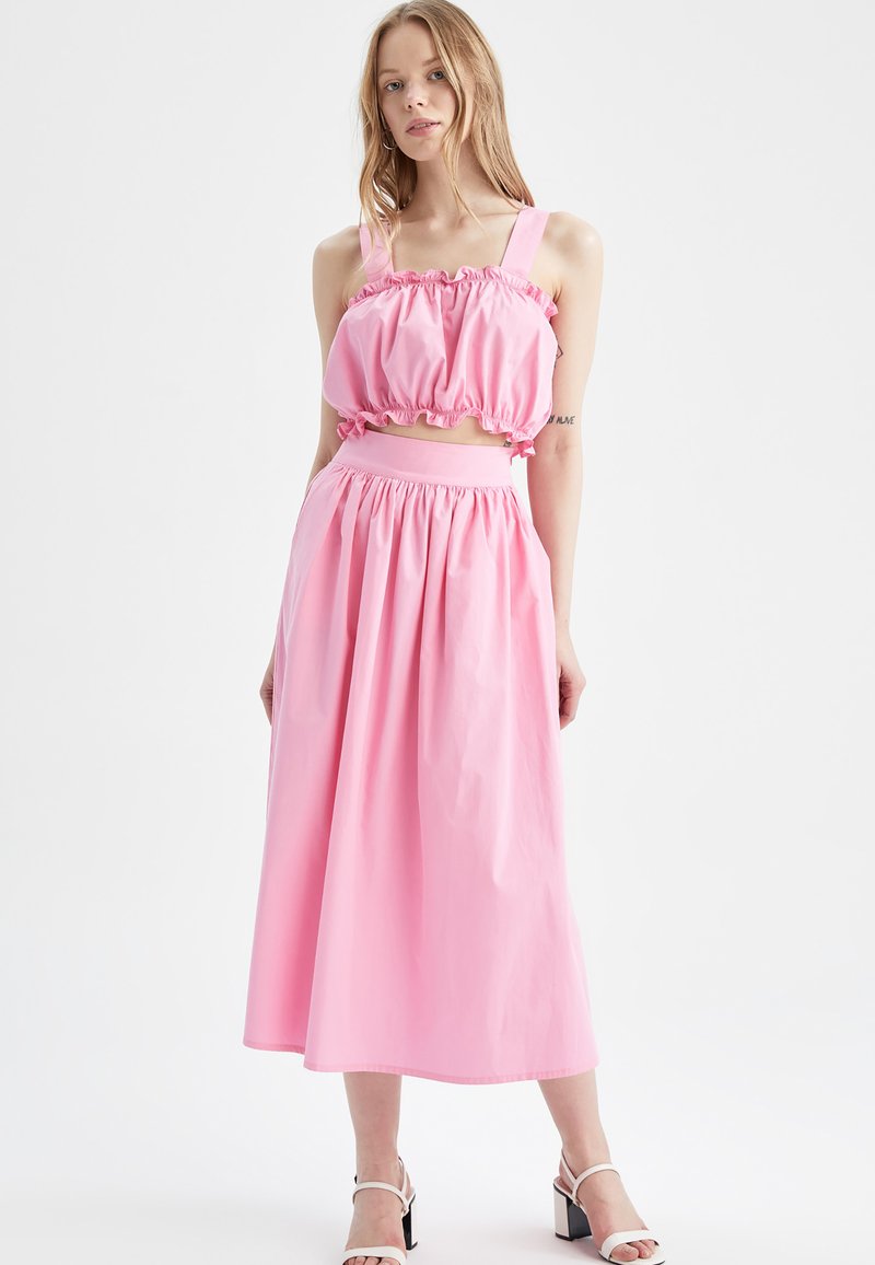 DeFacto Top donkerroze DeFacto Top donkerroze