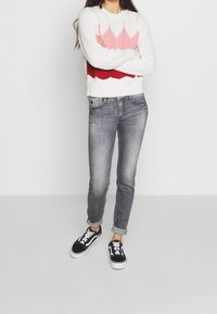 Object Maglione - off-white