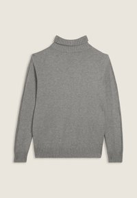 Pull en col roulé gris, texture côtelée au niveau du cou et de l'ourlet, manches longues, design sobre, tissu doux, vue de dos sans embellissements.