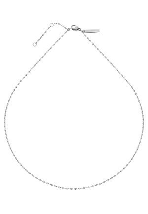 Hieno hopeaketjun kaulakoru, jossa on pienet soikeat lenkit, rapulukko ja säädettävä jatkettava ketju valkoisella taustalla.