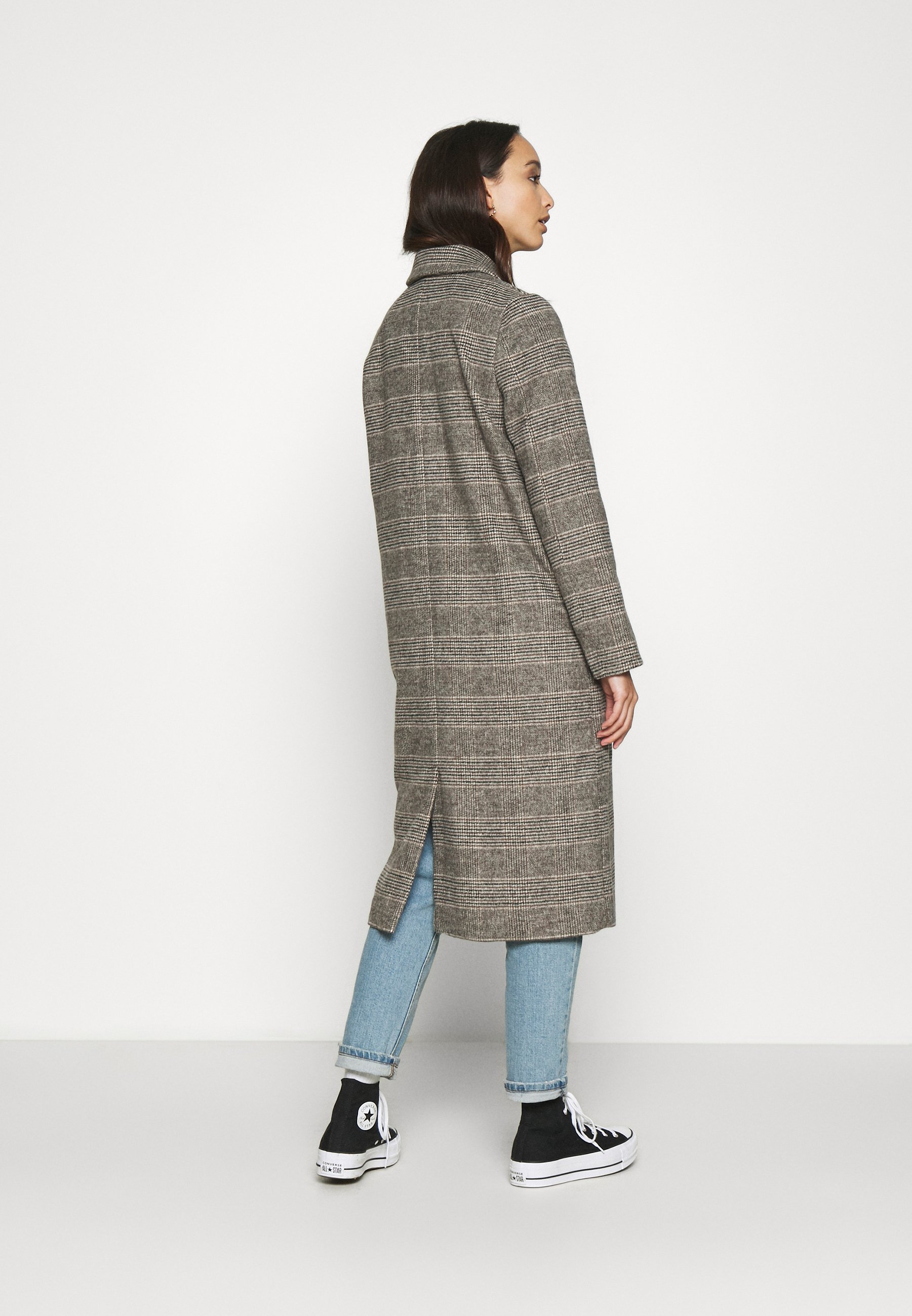 monki check coat