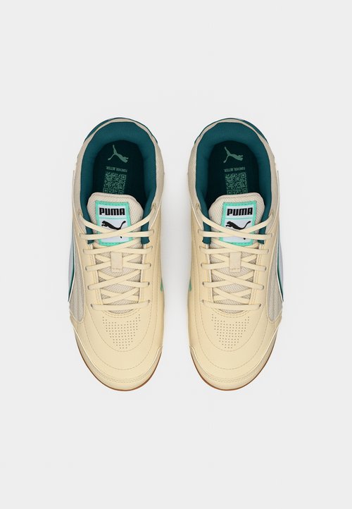 PUMA TRUCO IV JR UNISEX - Indoor football boots - sugared almond/white/emerald ice/mint jelly/black — foto 5