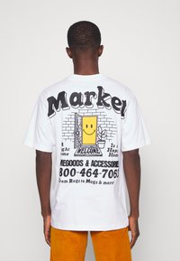 Market HOMEGOODS UNISEX - T-shirt estampada - white
