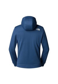 Blauwe hoodie met een gladde textuur, voorzien van een logo op de bovenrug en een aansluitend ontwerp. De zijpanelen zijn donkerder blauw.