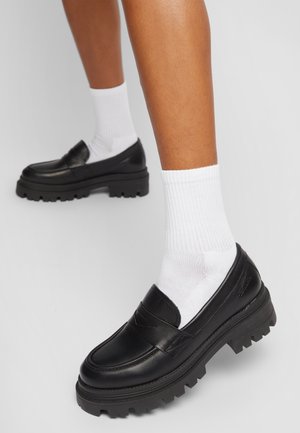 Tamaris Scarpe senza lacci - black