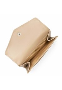 Portafoglio esagonale beige in pelle con chiusura a scatto, dotato di numerosi slot per carte e una texture interna in tessuto morbido.