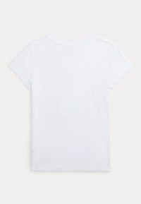 T-shirt bianco a maniche corte in cotone. Design a girocollo con una texture liscia e senza motivi o decorazioni visibili.
