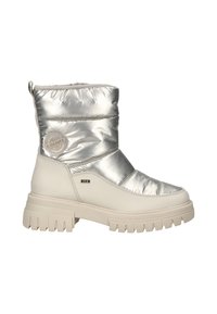 Silberne Puffer-Stiefel mit einem plüschigen, gesteppten Obermaterial, einer klobigen beigen Sohle und einem runden Logostick auf der Seite. Reißverschlussverschluss hinten.