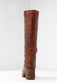 Bullboxer Botas - cognac