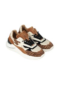 Baskets avec un mélange de cuir beige, de suède marron et des accents imprimés léopard. Dotées d'une semelle blanche, de lacets noirs et d'un logo sur la languette.