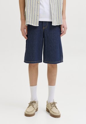 Jack & Jones Junior JJIALEX JJCARPENTER - Kratke hlače od trapera - medium blue denim