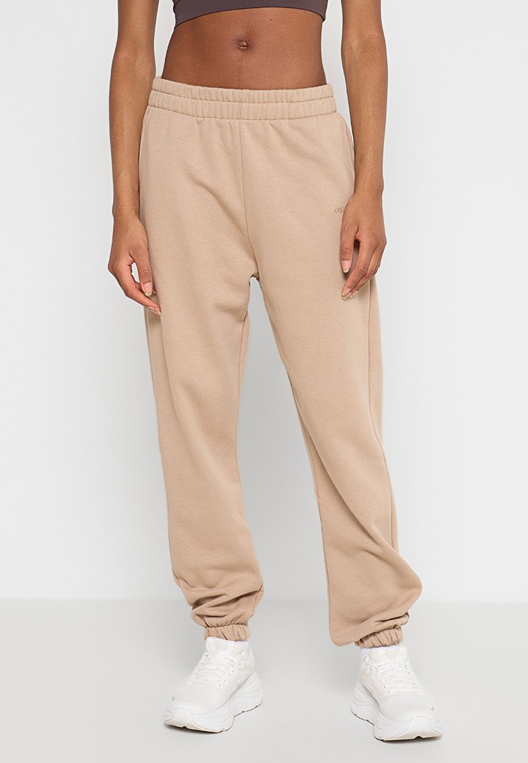 Carpatree Trainingsbroek beige Carpatree Trainingsbroek beige